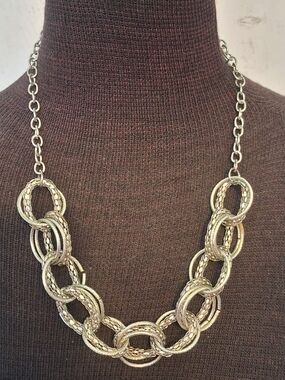 Paparazzi Silvertone Linked Circle Statement Necklace - Women Jewelry